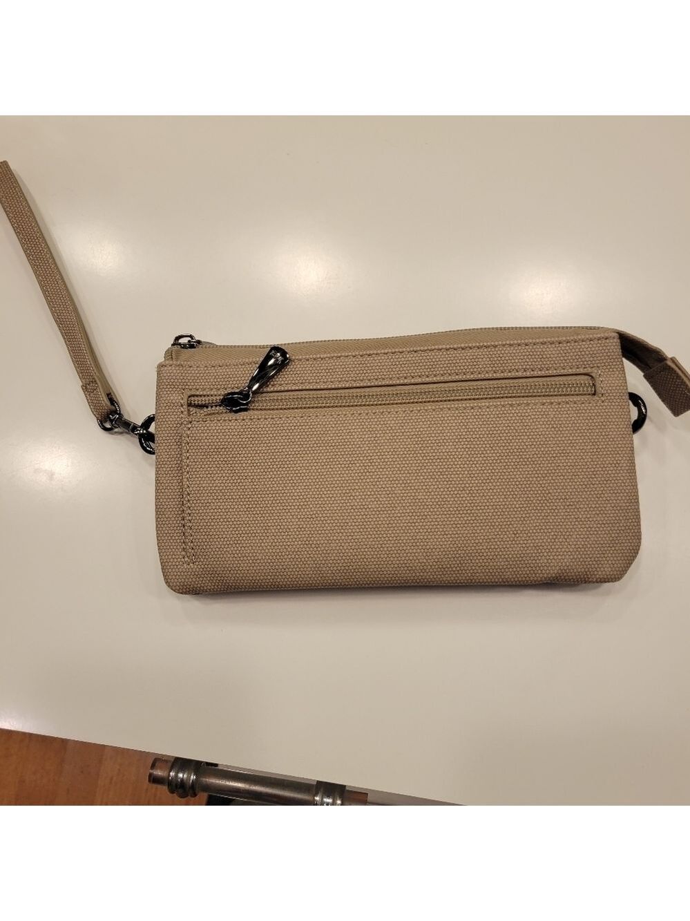 LUG- EUC- Blitz Matte Luxe VL Wallet - Picture 3 of 8